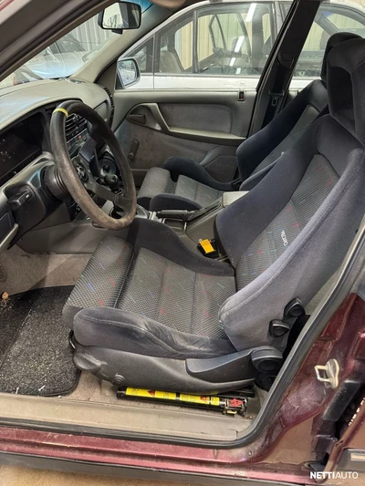 Opel Omega 1991, kuva 3/5