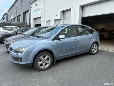 Ford Focus 2005, kuva 2/2