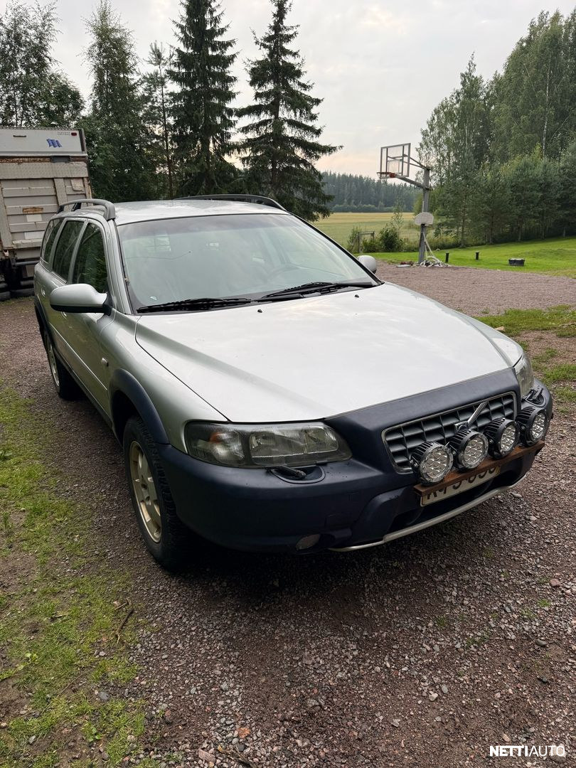 Volvo XC70