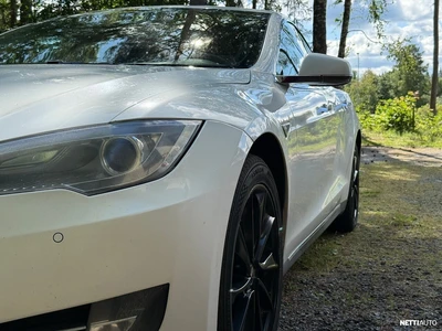 Tesla Model S 85 2014, photo 2/14