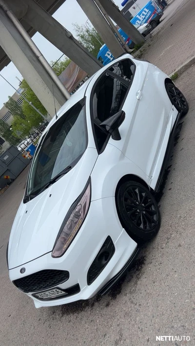 Ford Fiesta Van 1,5 TDCi 95 hv SportVan 2017, photo 5/5