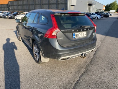Volvo V60 Cross Country 2016, photo 6/10