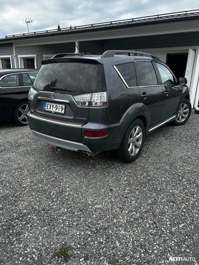 Mitsubishi Outlander 2,2 DI-D Intense MT 2012, photo 3/7