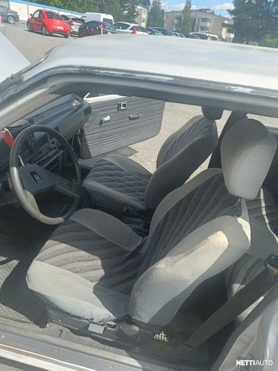 Toyota Corolla 1.3 1986, photo 5/10