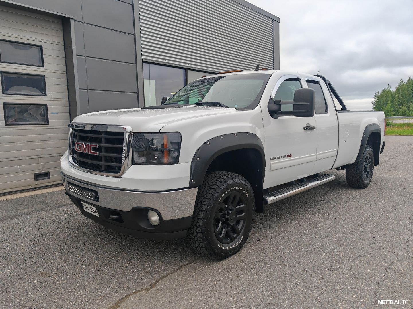 GMC Sierra