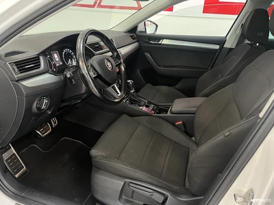 Skoda Superb 2016, photo 7/17