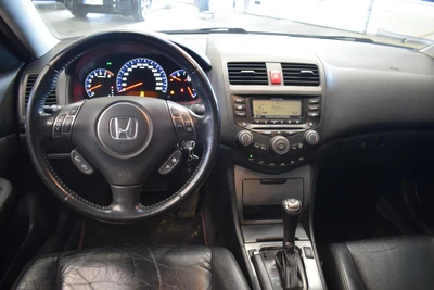 Honda Accord 2007, photo 5/9