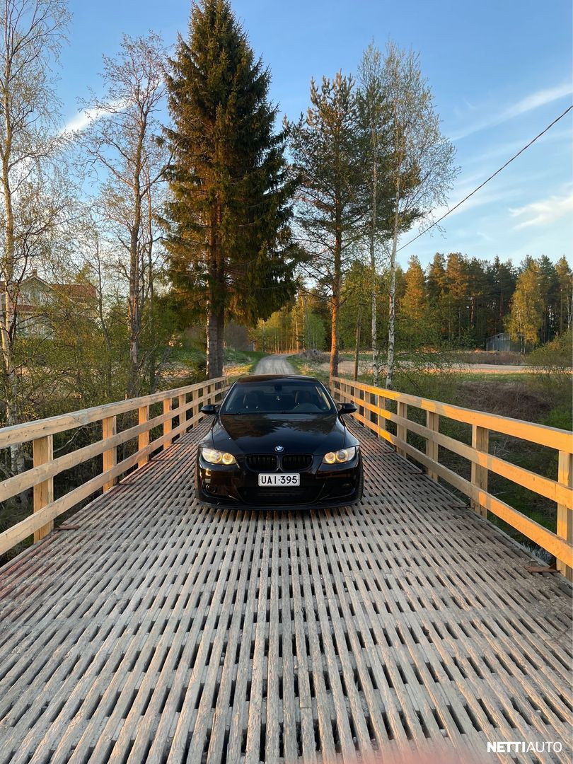 BMW 3.0