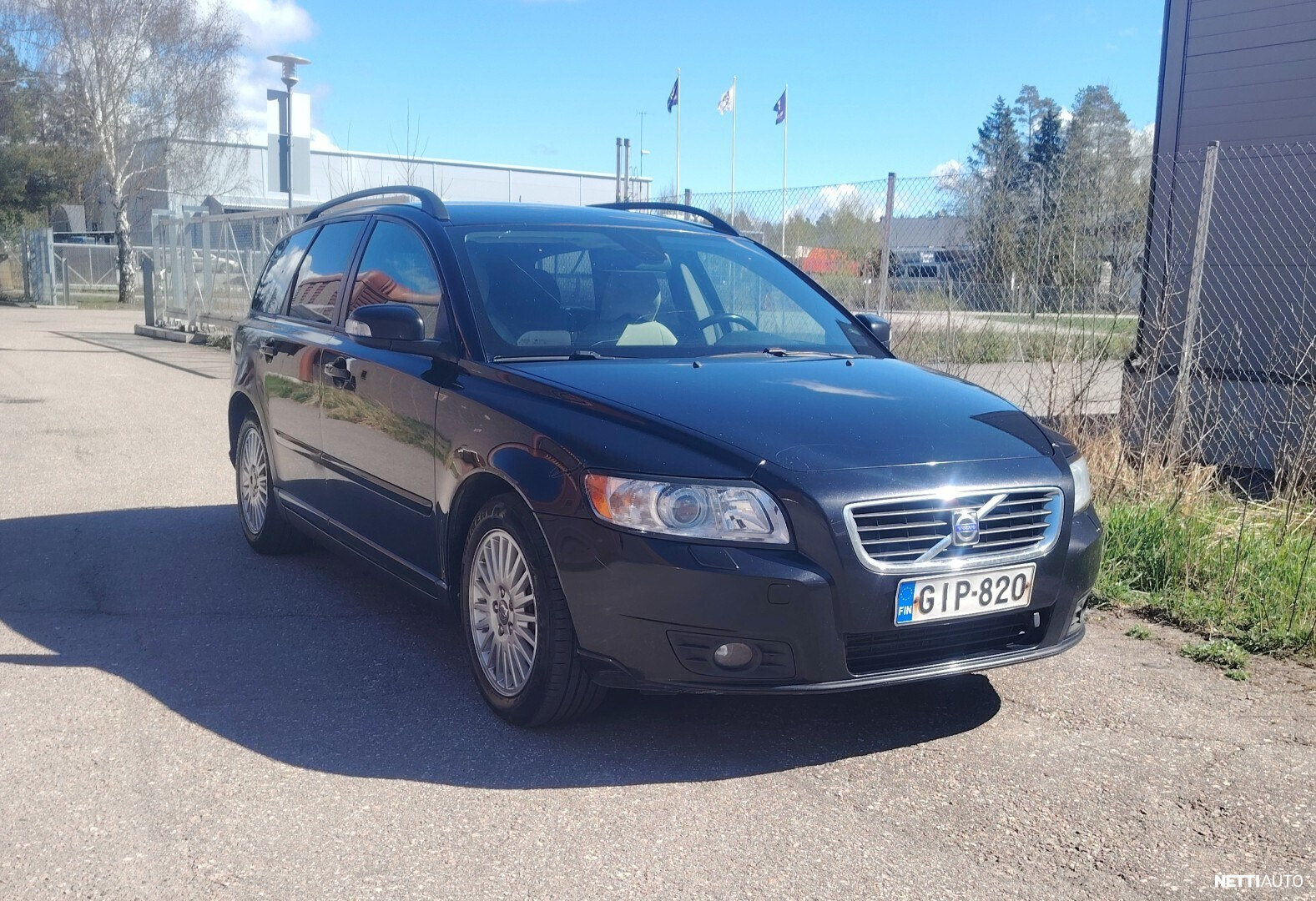 Volvo V50