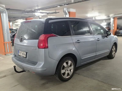 Peugeot 5008 Family HDI 112 FAP 7p. 2011, photo 4/22