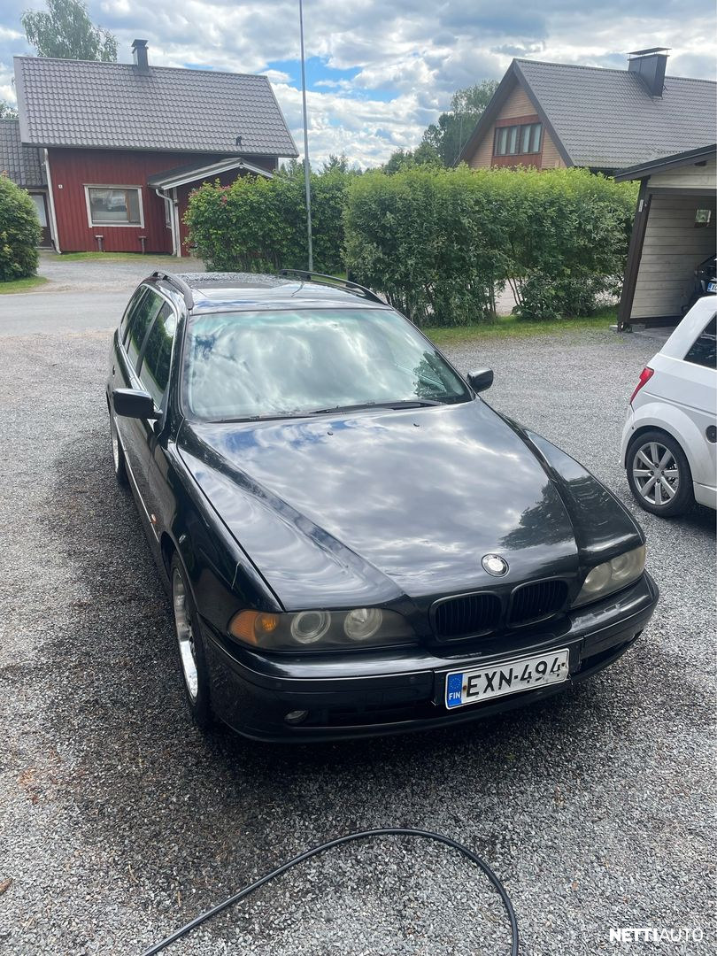BMW 520