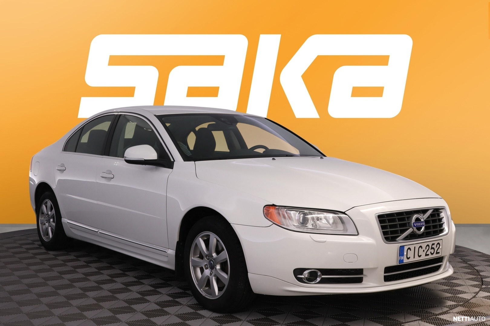 Volvo S80