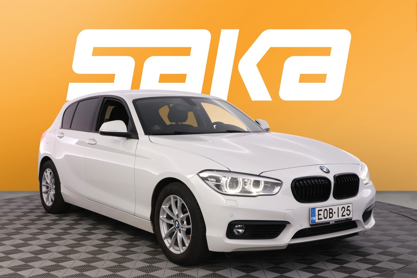 BMW 118