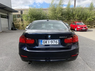 BMW 320 2012, photo 4/15
