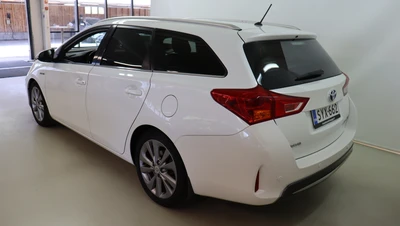 Toyota Auris 2015, kuva 3/10
