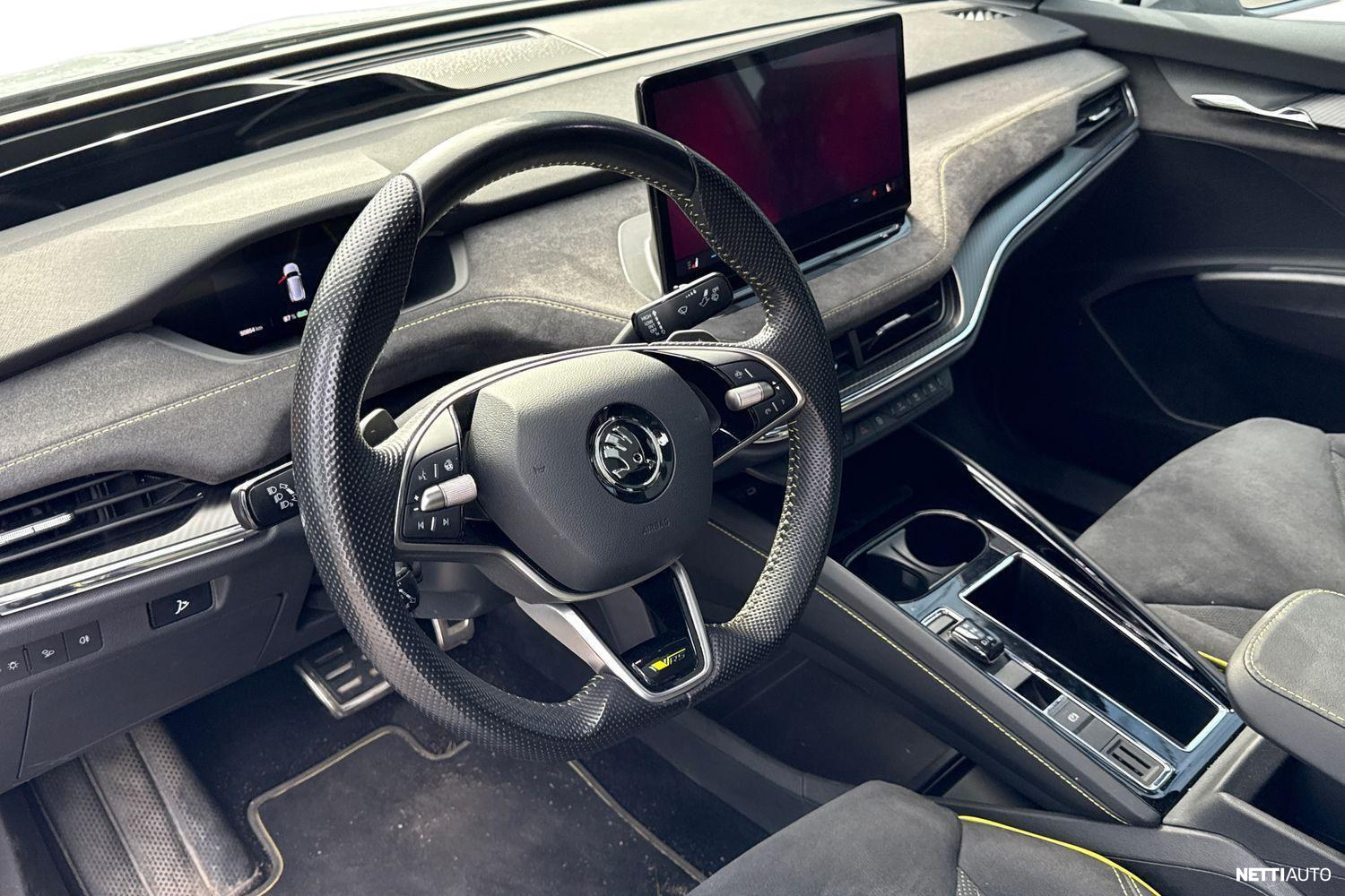 Skoda Enyaq 2024, photo 3/4