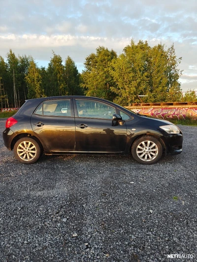 Toyota Auris 2008, kuva 4/10
