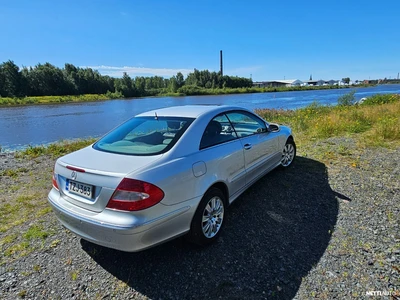 Mercedes-Benz CLK 2005, kuva 5/13
