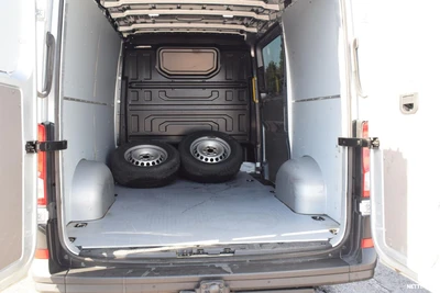 Volkswagen Crafter 2020, photo 7/17