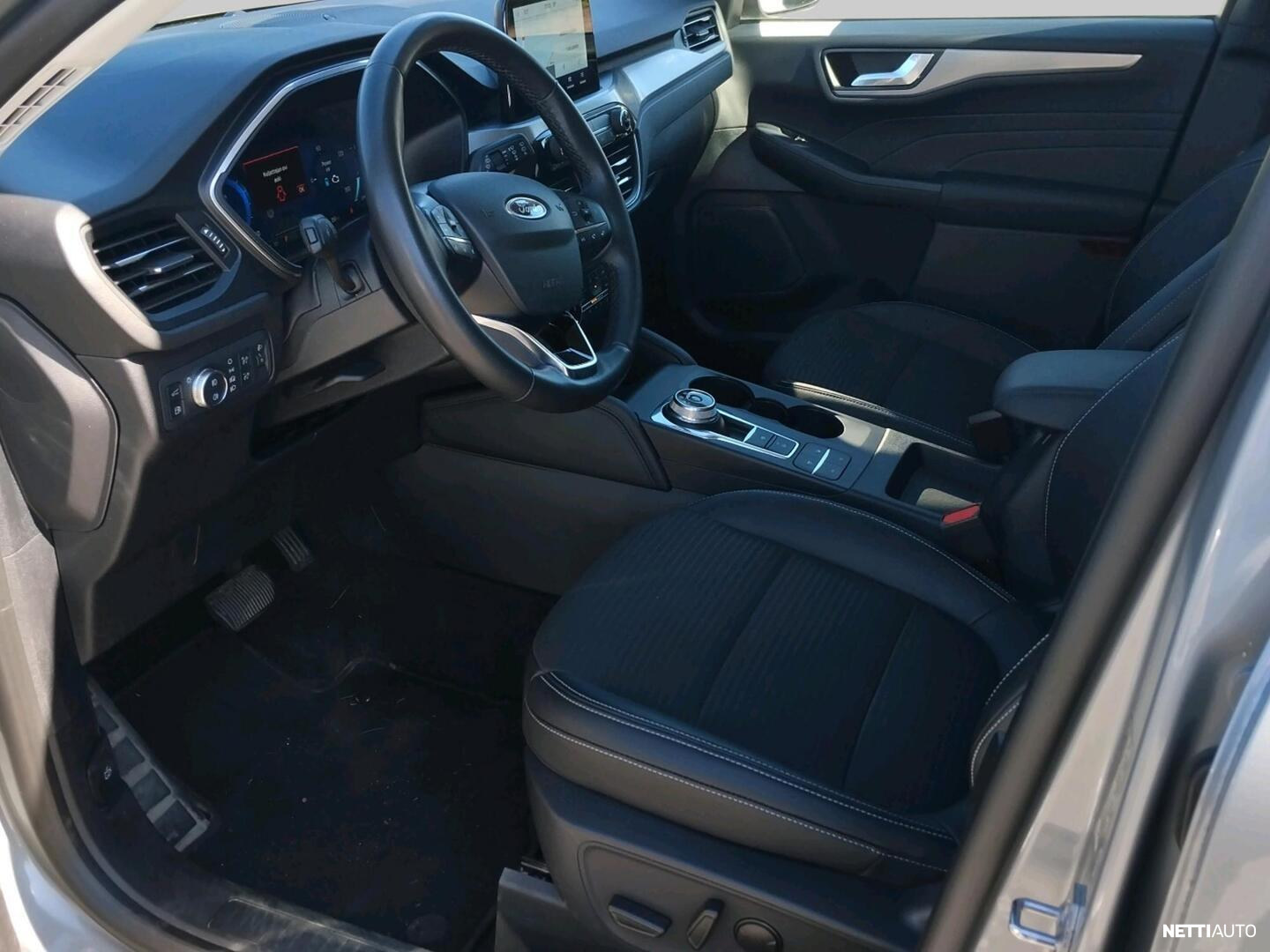 Ford Kuga 2023, kuva 4/5