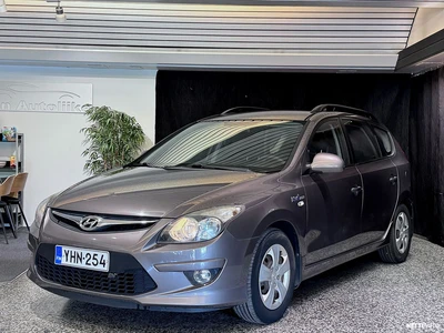 Hyundai i30 2011, kuva 2/11