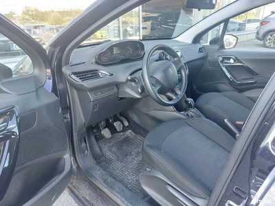 Peugeot 208 Motion VTi 68 5-ov 2014, kuva 3/3