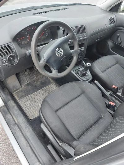 Volkswagen Golf 1.4 55kW 5-ov 2001, kuva 6/6