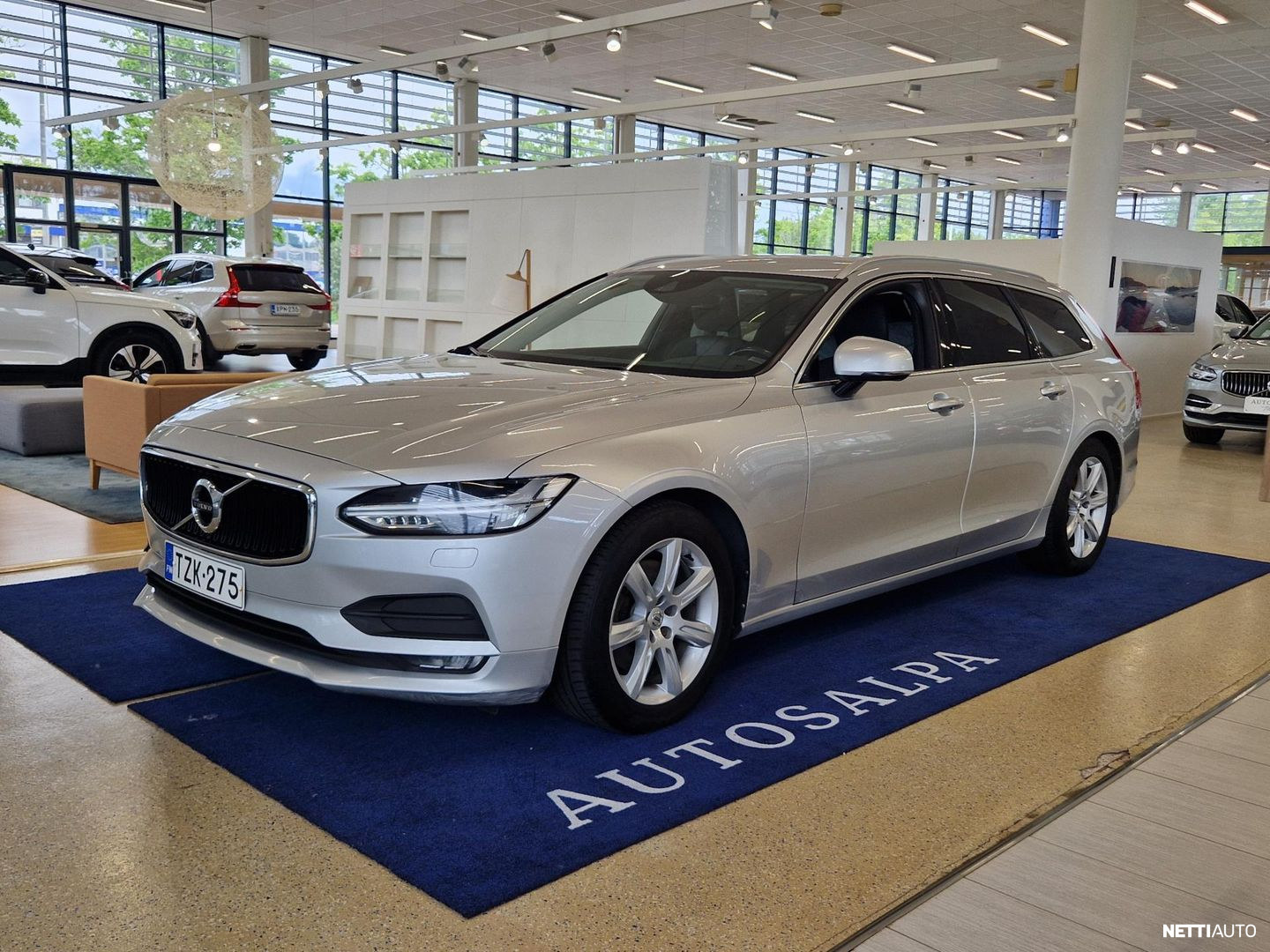 Volvo V90