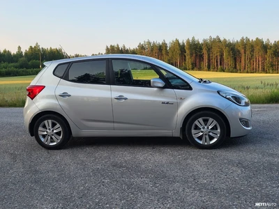 Hyundai ix20 1,6 6MT ISG Premium 2011, kuva 4/24