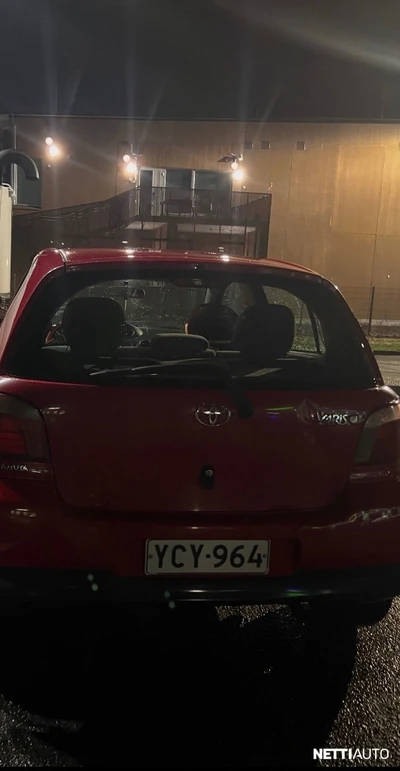 Toyota Yaris 2000, photo 3/8