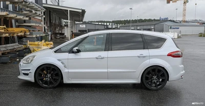 Ford S-MAX 2011, kuva 3/9