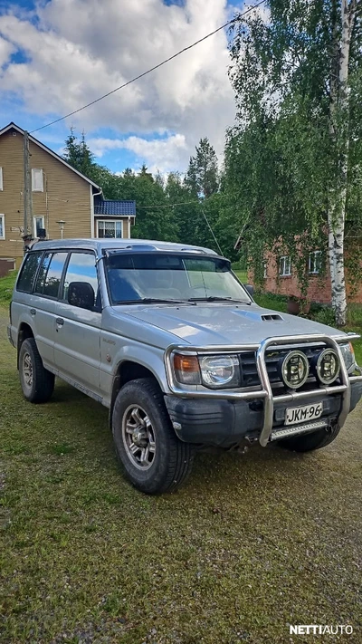 Mitsubishi Pajero 2,8 GL TD Wagon 2000, photo 2/5
