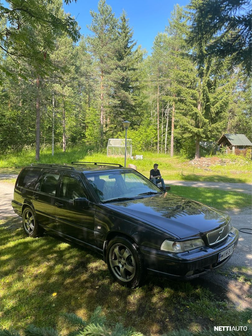 Volvo V70