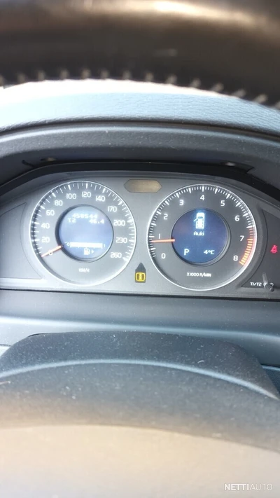 Volvo V70 2009, kuva 1/5