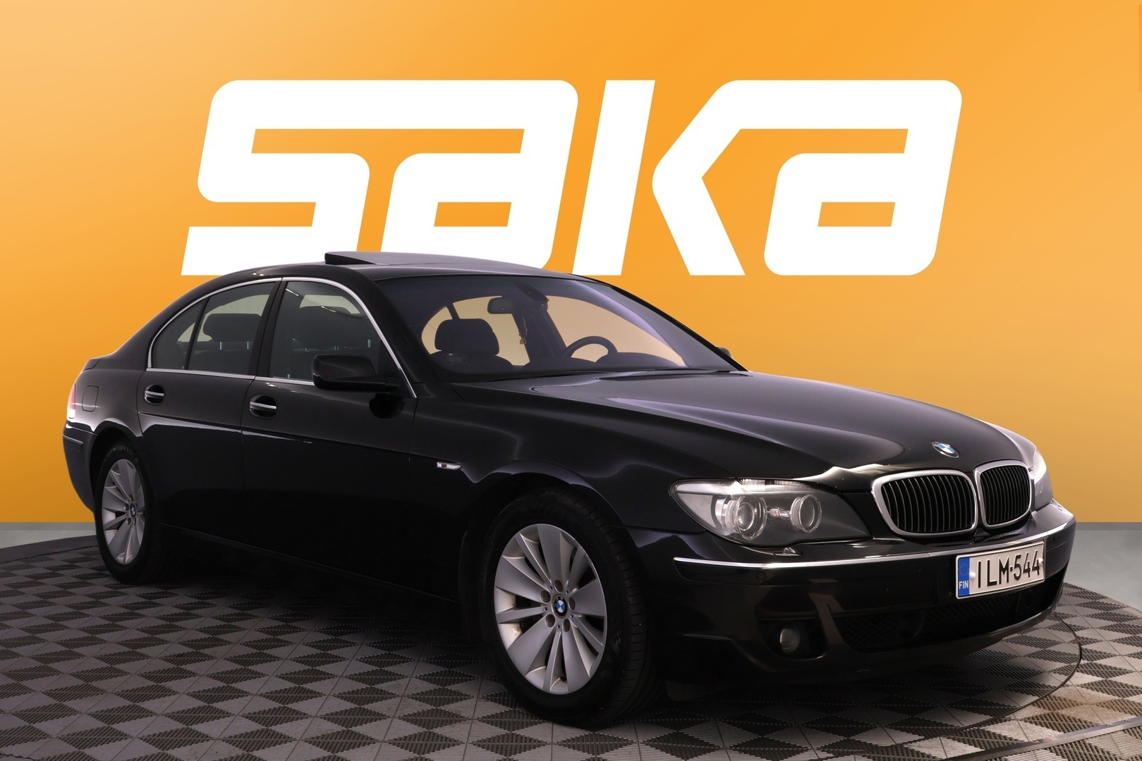 BMW 750