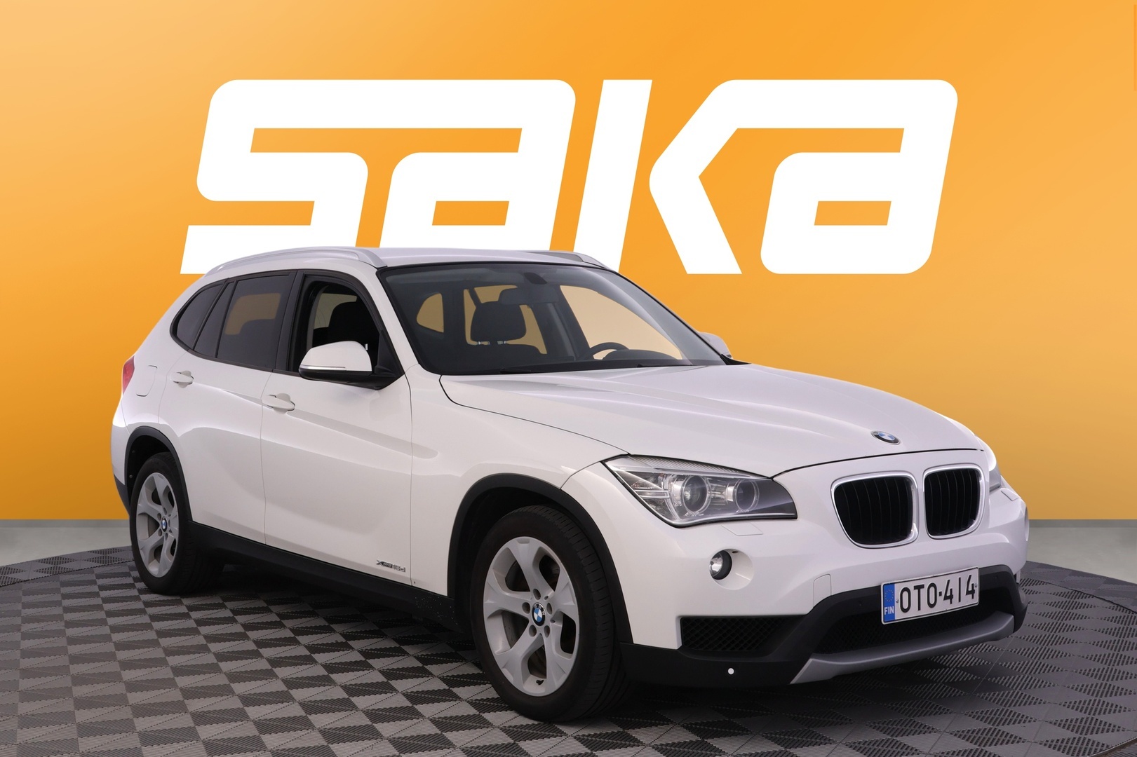 BMW X1 xDrive 18d Twinpower Turbo E84 Business Automatic Edition