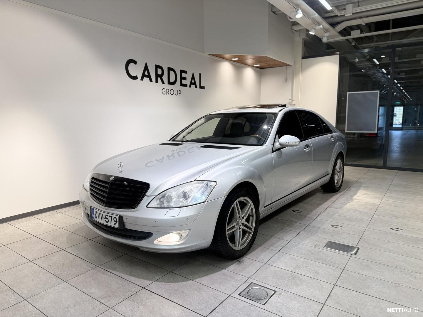Mercedes-Benz S