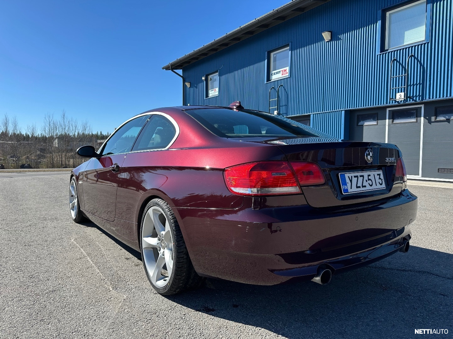 BMW 335