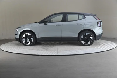 Volvo EX30 Twin Performance Plus 2024, photo 4/33