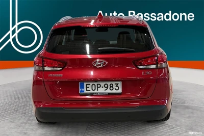 Hyundai i30 2021, kuva 4/10