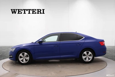Skoda Superb 2022, photo 2/32