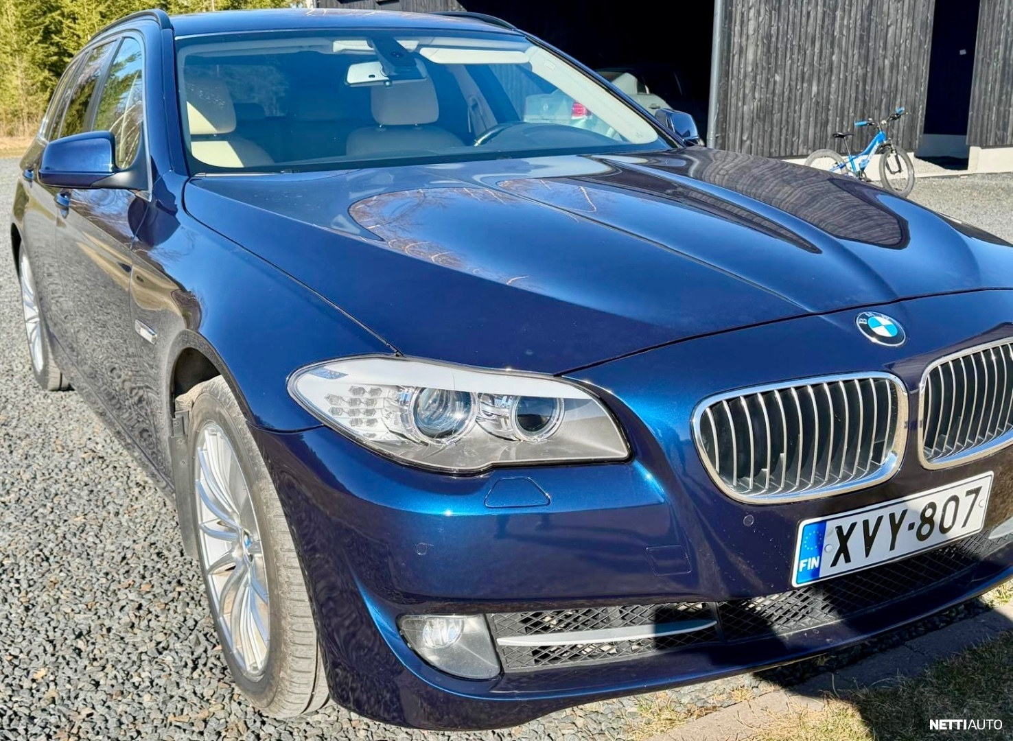 BMW 520