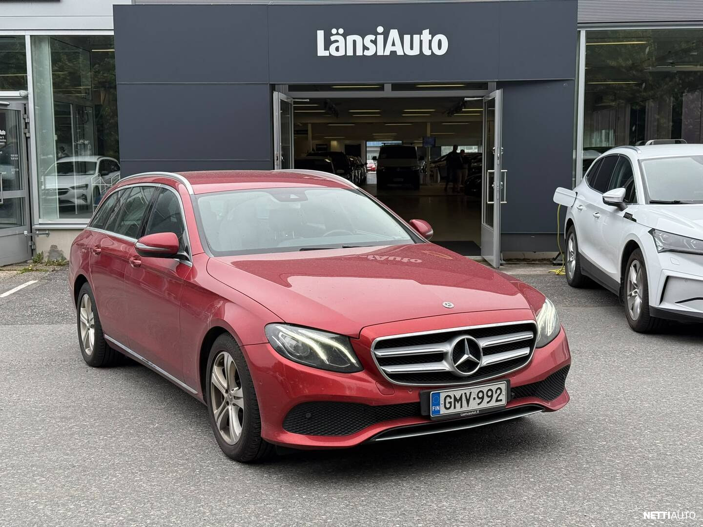Mercedes-Benz E