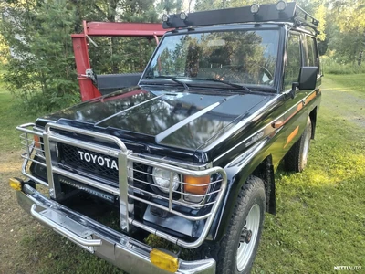 Toyota Land Cruiser 1989, kuva 6/7