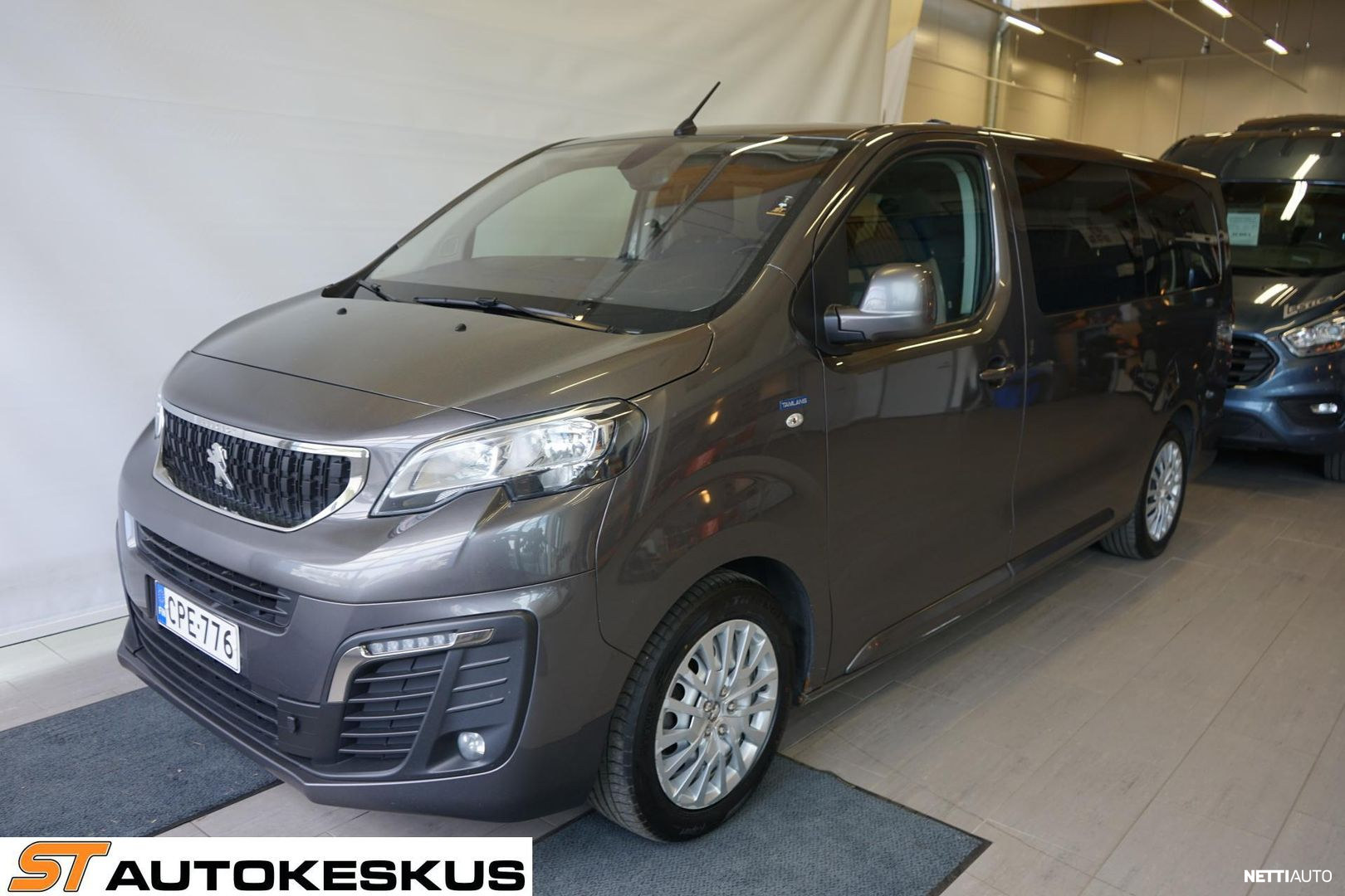 Peugeot Traveller