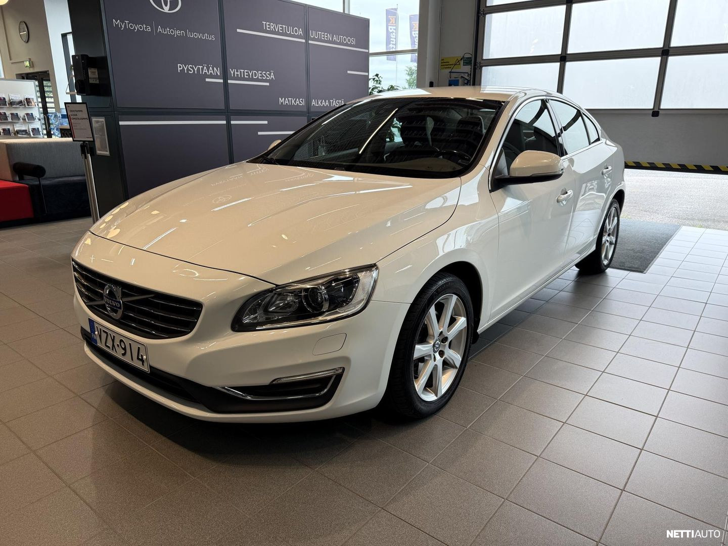 Volvo S60