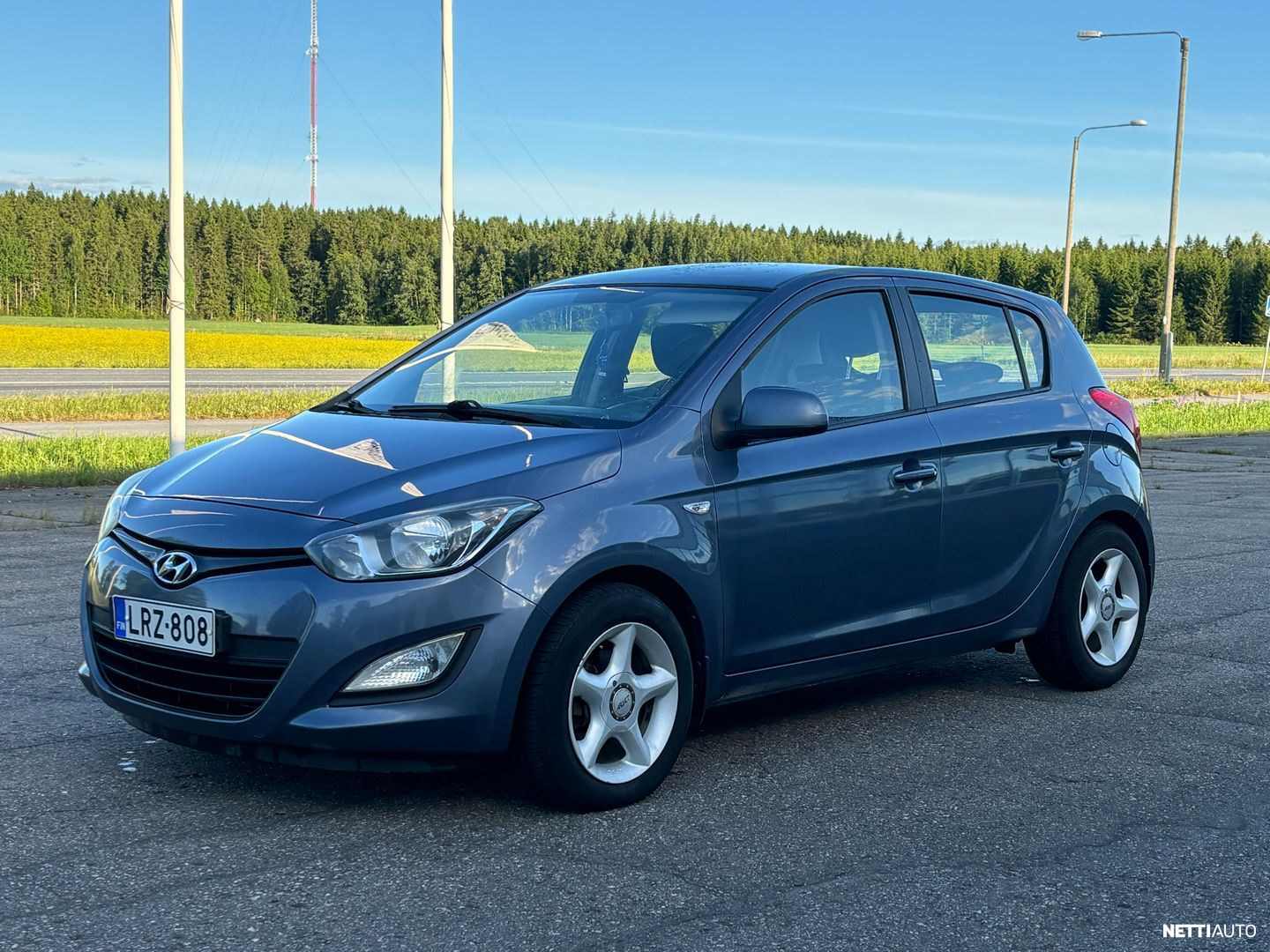 Hyundai i20