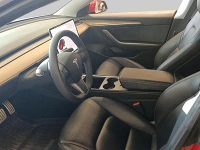 Tesla Model 3 Performance 2021, kuva 4/8