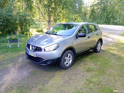 Nissan Qashqai 1.6. 2013, photo 5/15