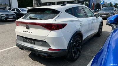 Cupra Formentor 2022, photo 2/10